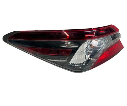 Toyota Tail Light Outer Lamp Left LH Side Rear Camry 18 19 OEM 8156106840