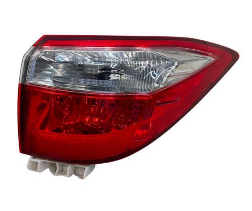 Toyota Tail Light Right RH Side Outer Rear Lamp Corolla 14-16 OEM 8155002751